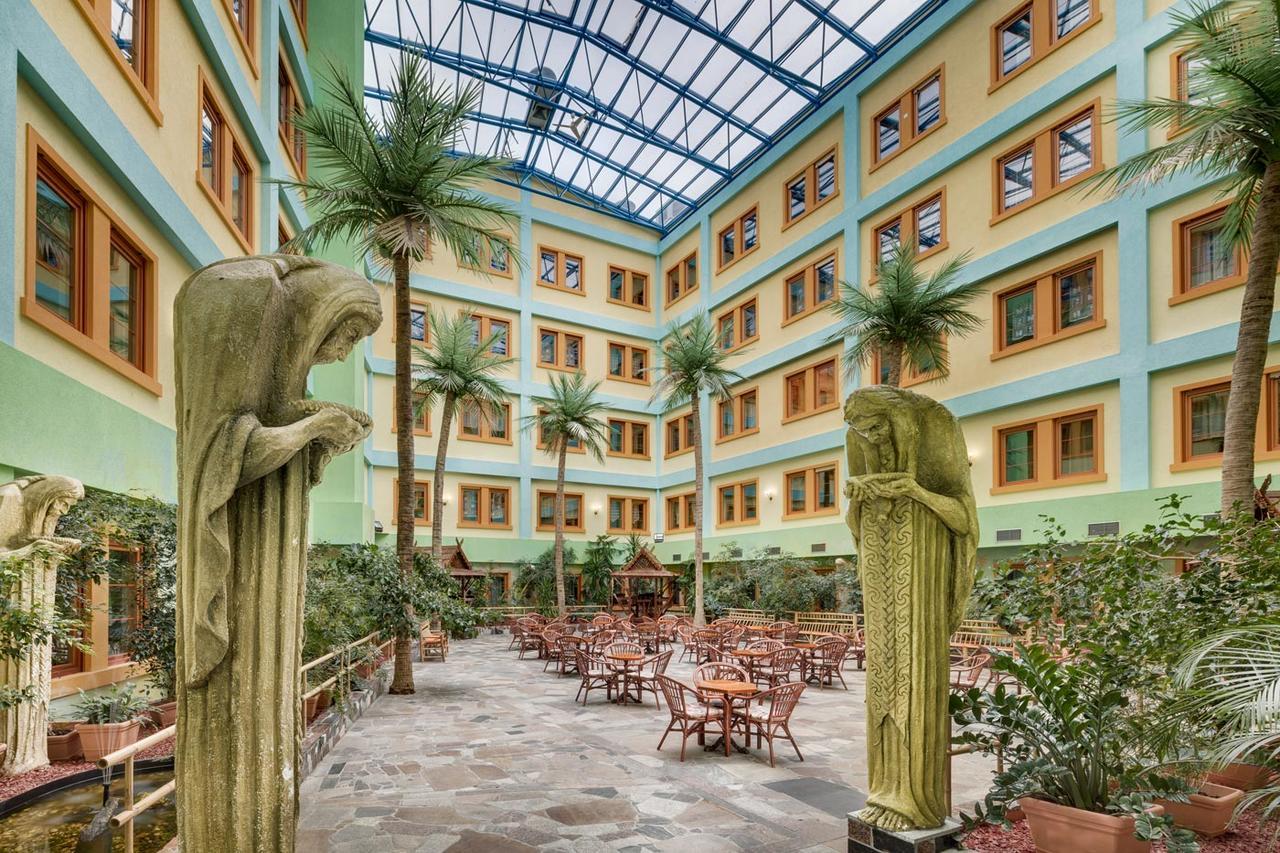 Wellness Babylon 4* Liberec